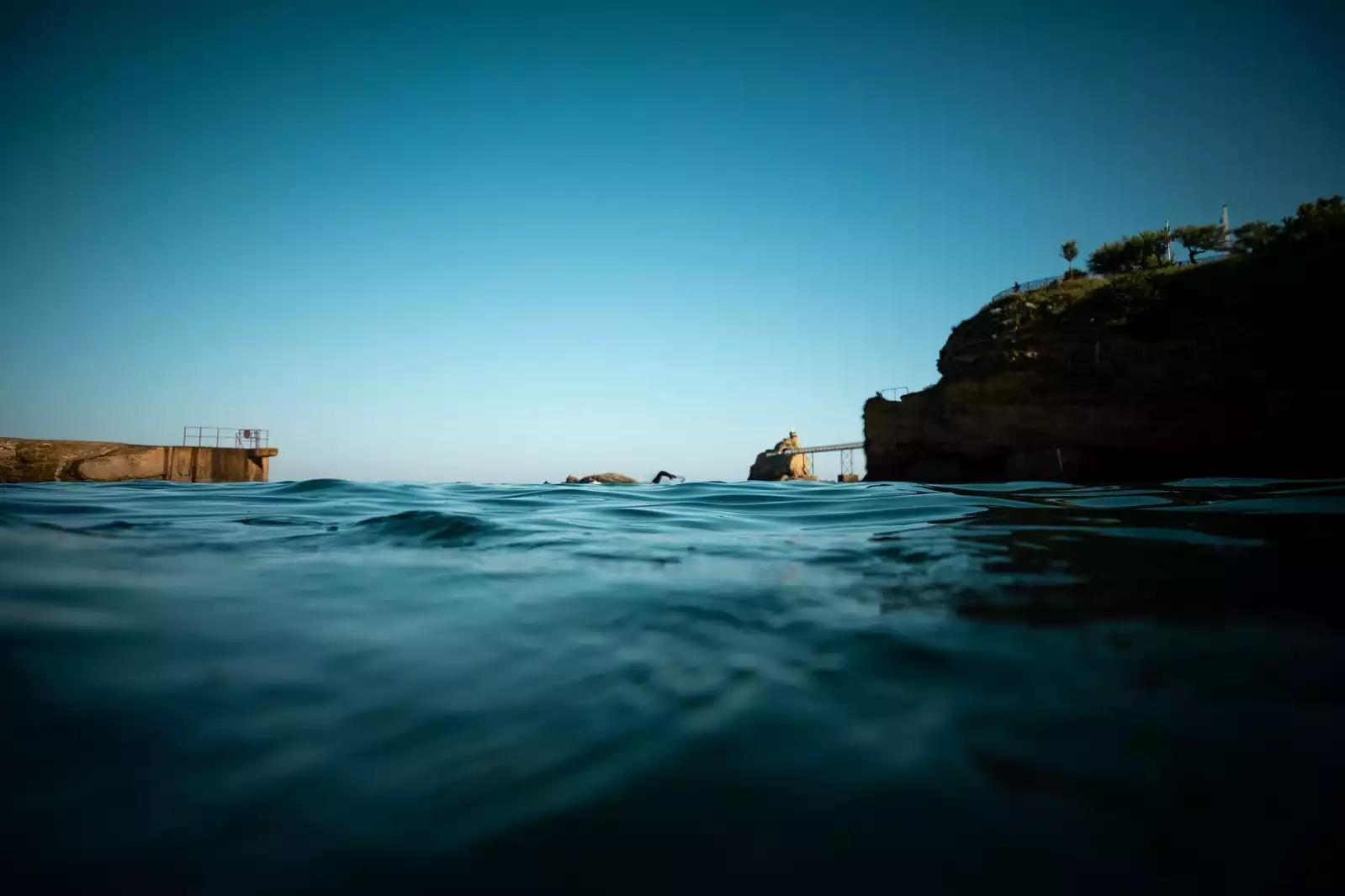 Slide photo Traversée de Biarritz à la nage