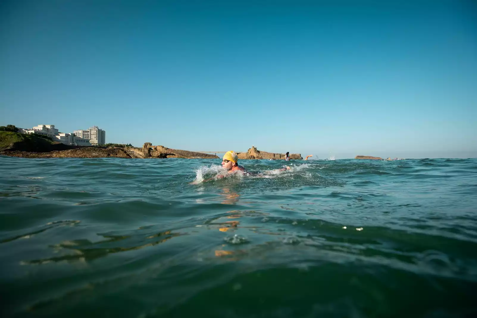 Slide photo Traversée de Biarritz à la nage